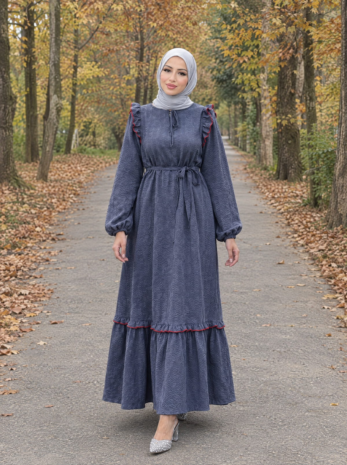 Kalya Elbise — Gri, yürürken - Mara Moda tesettür elbise